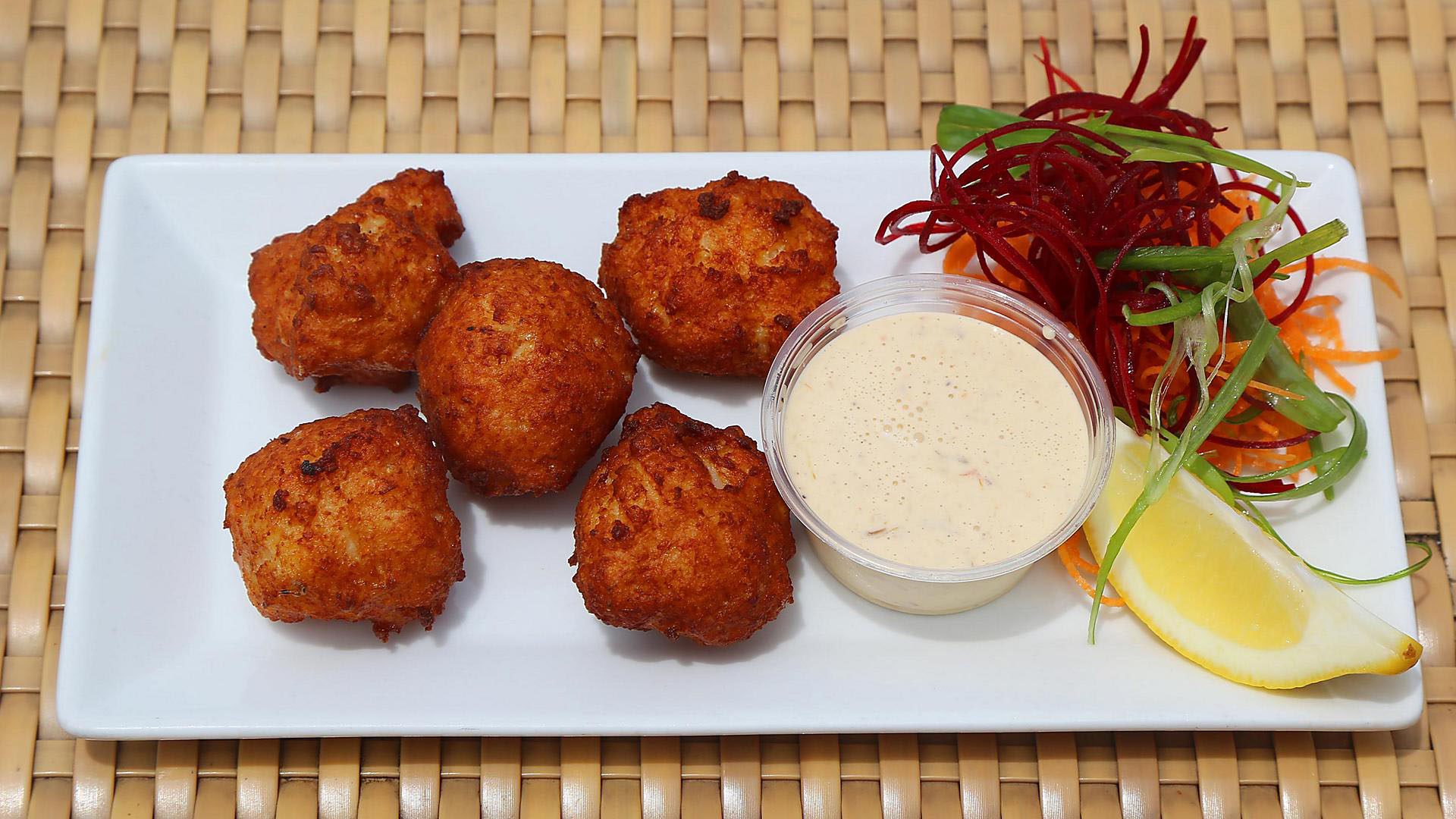 bahamas-conch-fritters