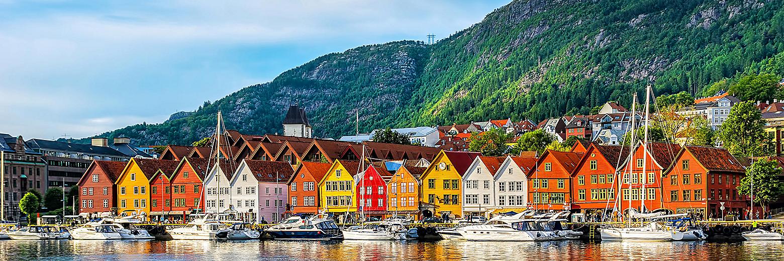 bergen-norway-colorful-houses