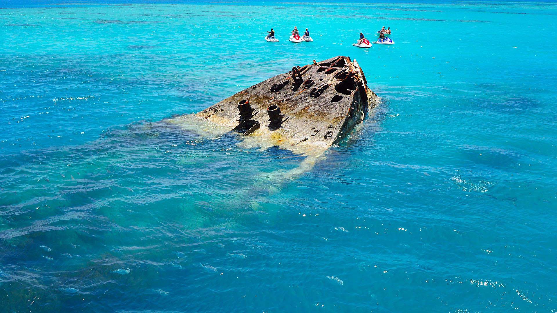 bermuda-shipwreck-and-diving