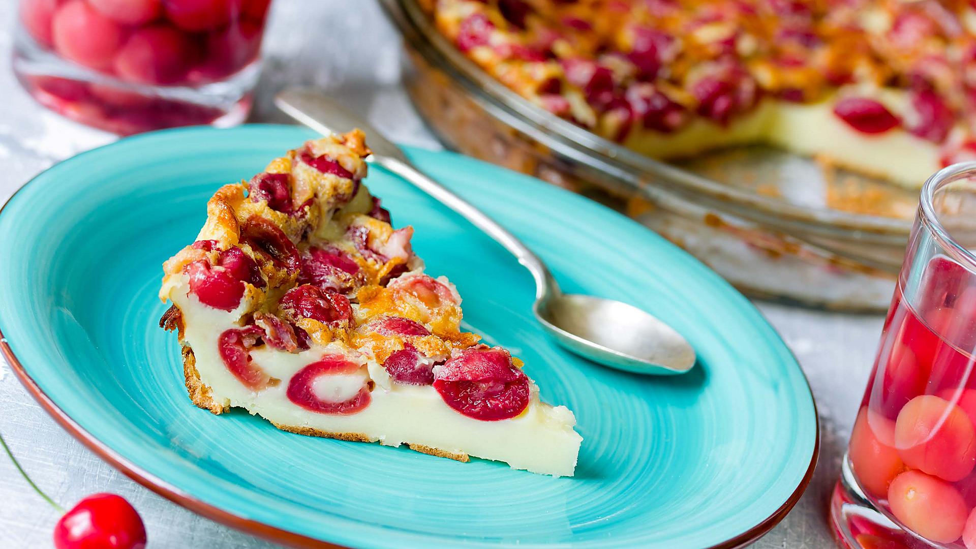 cherry-clafouti-traditional-french-sweet-fruit-dessert