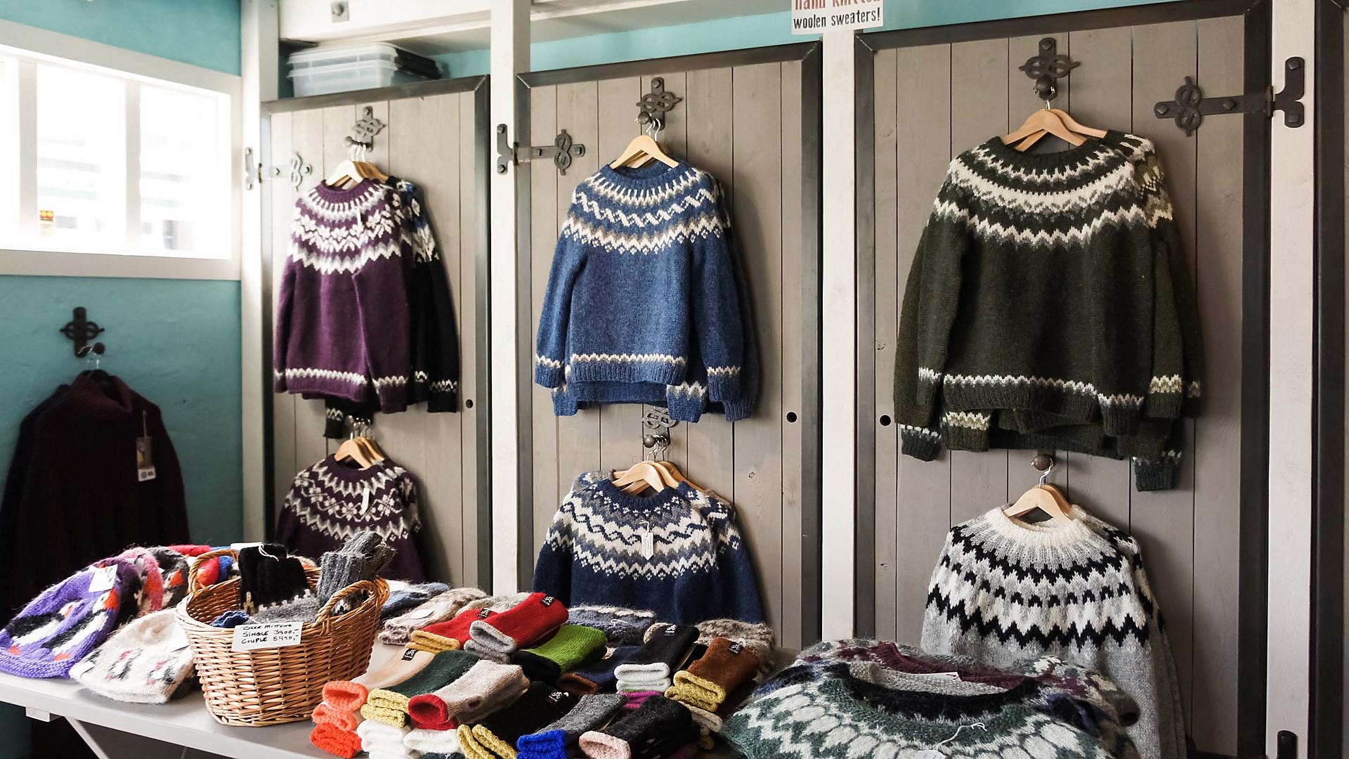 icelandic-traditional-wool-sweaters