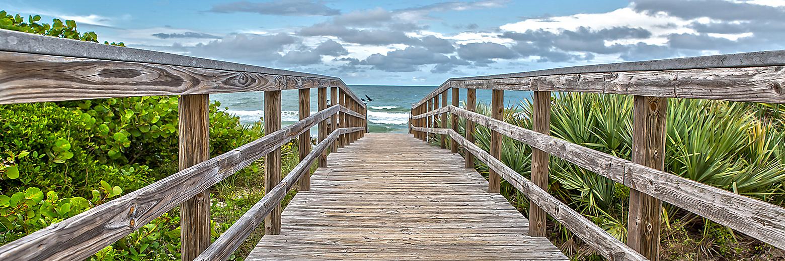 orlando-florida-beach-wooden-walkway