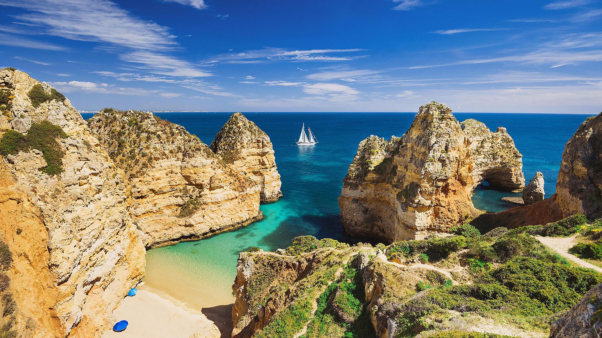portugal-cliff-shores