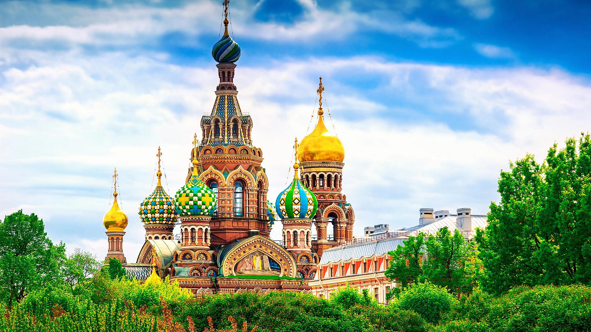 st-petersburg-russia-church-of-the-savior-on-spilled-blood